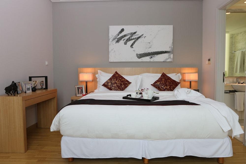 होटल के अलावा Fraser Sudirman 5*