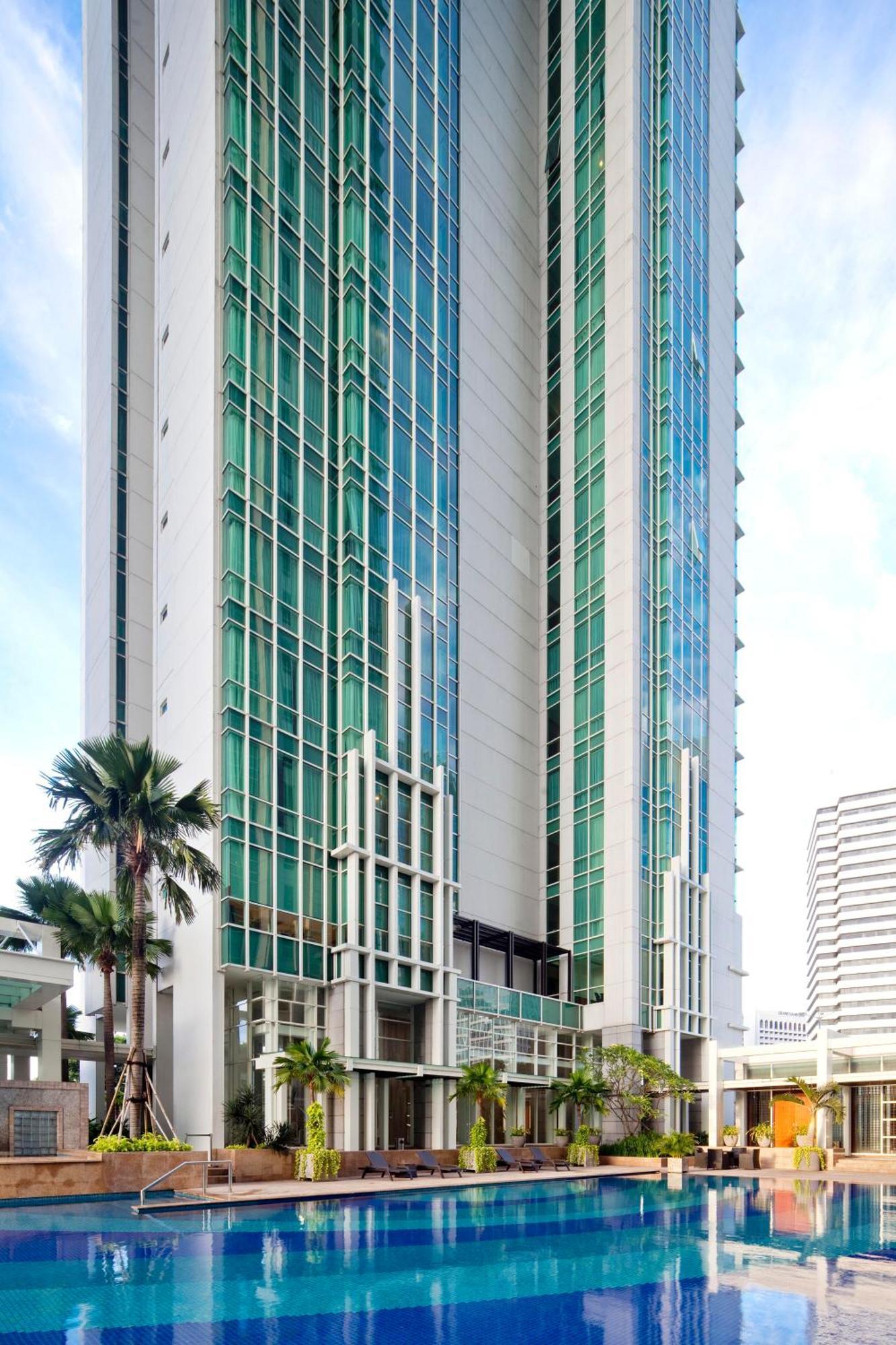 होटल के अलावा Fraser Sudirman 5*